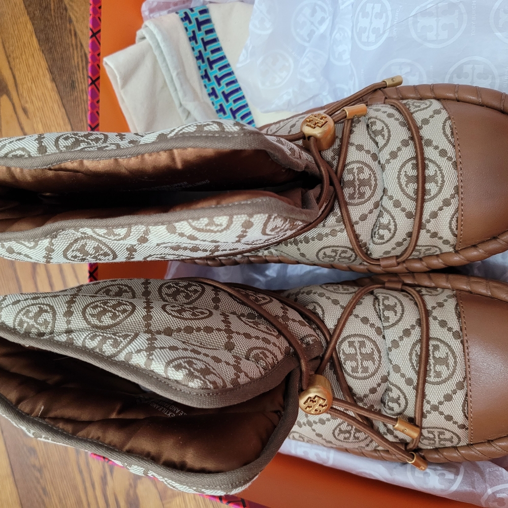 Tory Burch Hazel Logo/Jacquard/Caballo Boots - Picture 2 of 4